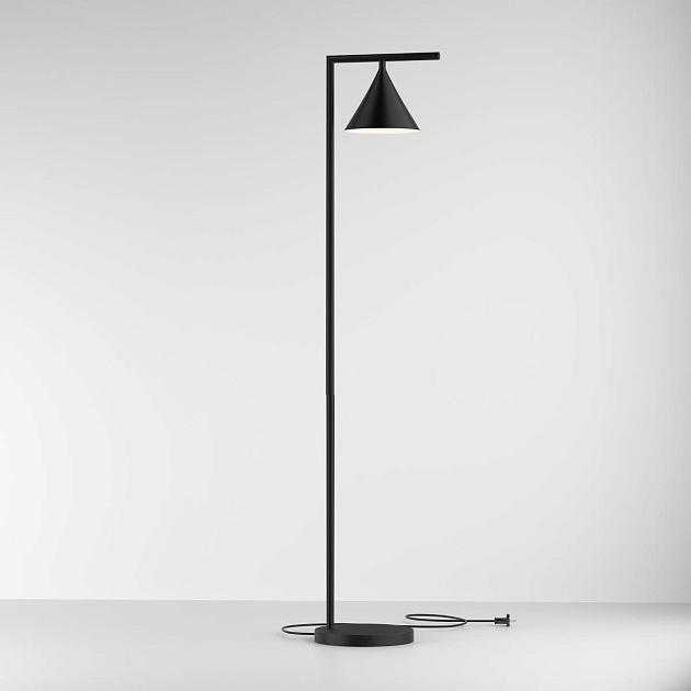 Уличный светодиодный светильник Elektrostandard Bevel 90317/1 a068473 изображение 1 Уличный светодиодный светильник Elektrostandard Bevel 90317/1 a068473 Фото № 1