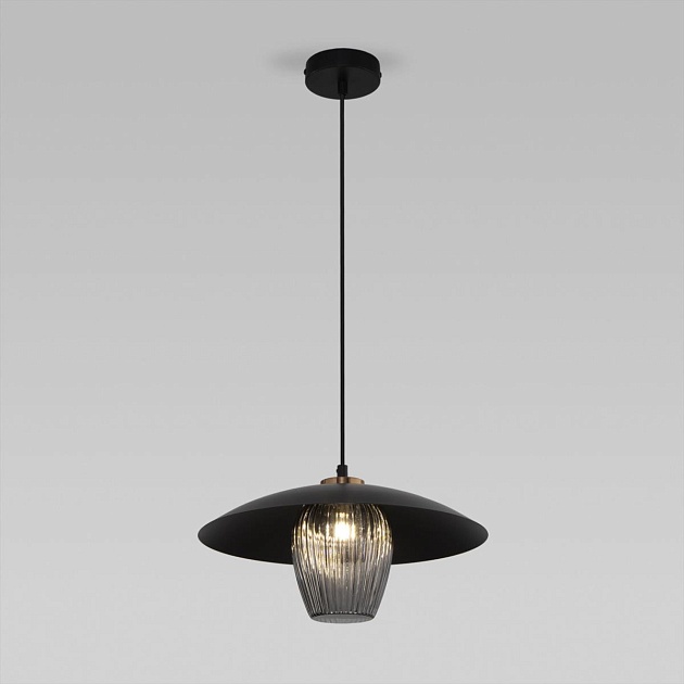 Подвесной светильник Eurosvet Kamari 50259/1 черный/дымчатый Фото № 1