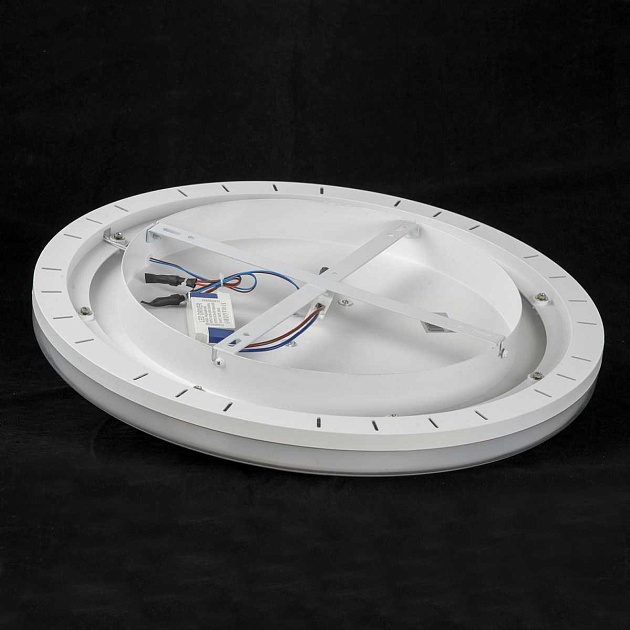 Потолочный светильник Lussole HARTLEY LSP-7437 изображение 3 Потолочный светильник Lussole HARTLEY LSP-7437 Фото № 3