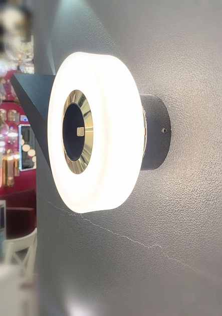 Настенно-потолочный светодиодный светильник Elvan NLS-2310 Фото № 3