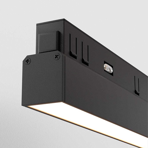 Трековый светодиодный светильник Maytoni Technical Basis TR030-2-12W3K-B изображение 3 Трековый светодиодный светильник Maytoni Technical Basis TR030-2-12W3K-B Фото № 3