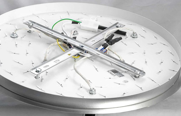Потолочная люстра Lussole Como LSA-5603-07 Фото № 6