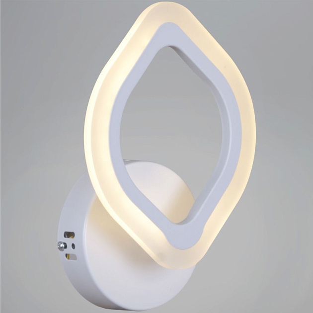 Бра Reluce 02301-0.2-01 WH Фото № 5