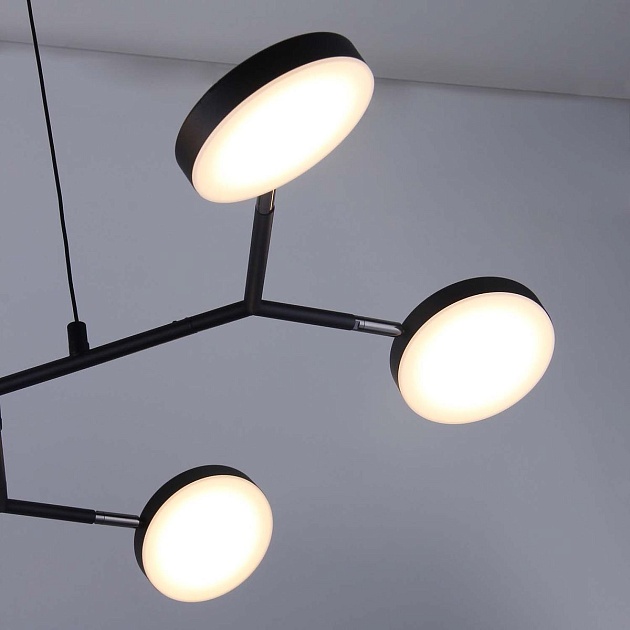 Подвесная светодиодная люстра Favourite Vorago 4632-6P изображение 3 Подвесная светодиодная люстра Favourite Vorago 4632-6P Фото № 3