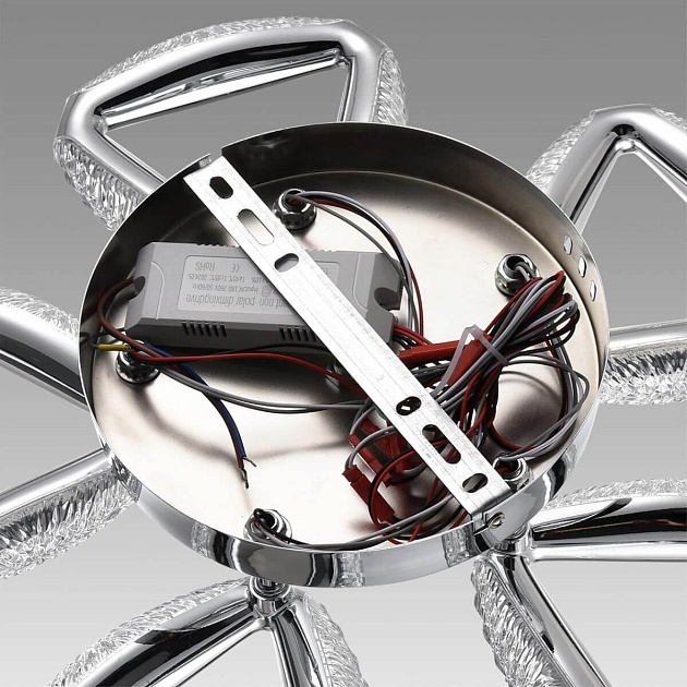 Потолочная светодиодная люстра Lumion Ledio Ruana 8239/5CL изображение 3 Потолочная светодиодная люстра Lumion Ledio Ruana 8239/5CL Фото № 3