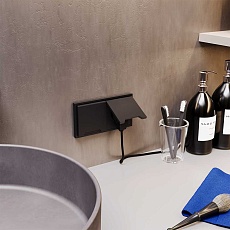 Рамка пластиковая Voltum S70 на 2 поста, (черный матовый) VLS100208 1