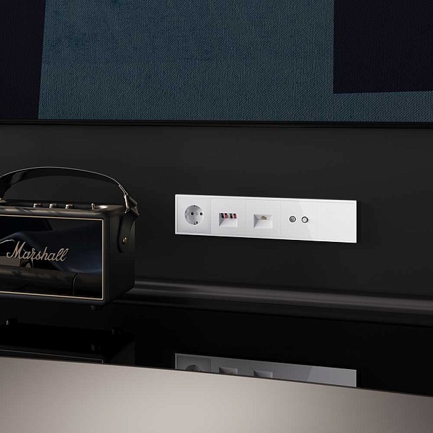 Розетка акустическая встраиваемая Voltum S70 4-местная, (белый глянцевый) VLS060301 Фото № 3