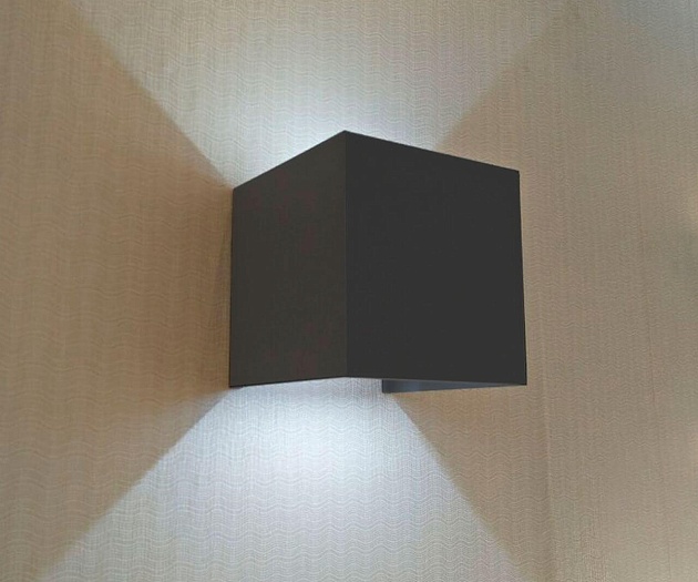 Уличный настенный светодиодный светильник Kink Light Куб 08585,16(4000K) Фото № 1