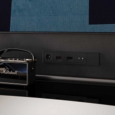 Рамка пластиковая Voltum S70 на 5 постов, (черный матовый) VLS100508 3