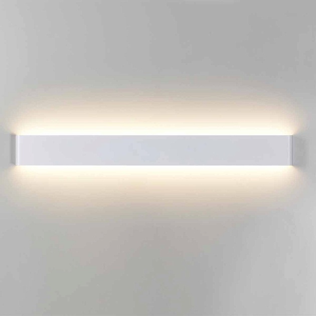 Настенный светодиодный светильник Odeon Light Hightech Framant 4293/30WL фото 2