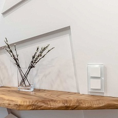 Выключатель одноклавишный проходной Werkel белый W1112001 4690389155055 2