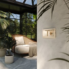 Розетка влагозащишенная с заземлением с защитной крышкой и шторками Werkel шампань W1171211 4690389212871 1