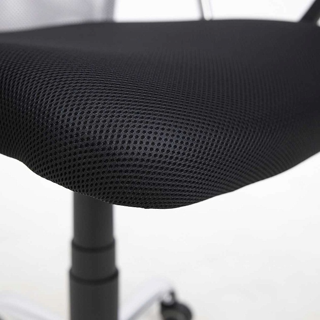 Офисное кресло AksHome Gamma серый + черный, сетка + ткань 84769 изображение 6 Офисное кресло AksHome Gamma серый + черный, сетка + ткань 84769 Фото № 6