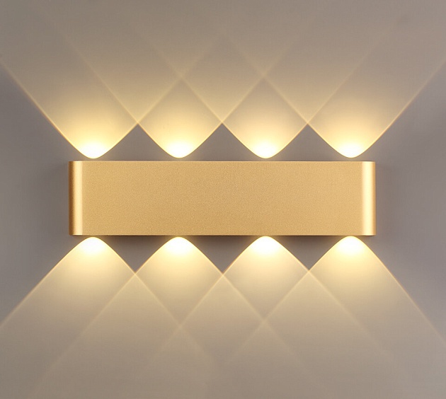 Настенный светодиодный светильник Odeon Light Hightech Magnum 3893/8WL изображение 5 Настенный светодиодный светильник Odeon Light Hightech Magnum 3893/8WL Фото № 5