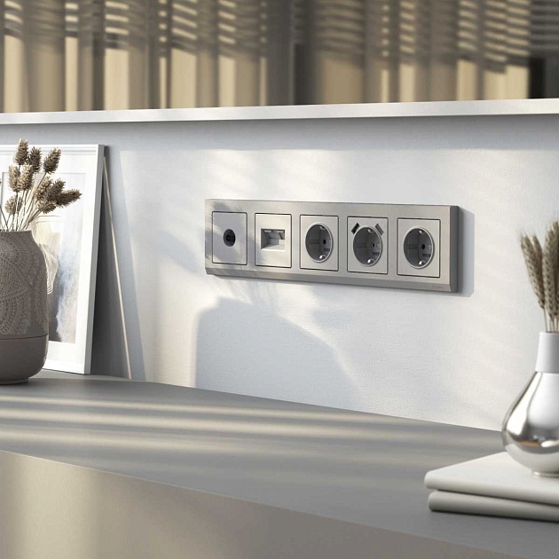 Розетка Werkel серебряный матовый W1171065 4690389195570 Фото № 6