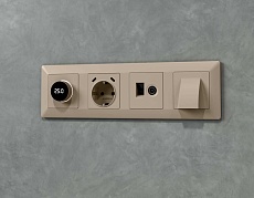 Лицевая панель AMBRELLA VOLT ALFA AP3705