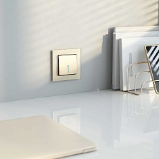 Выключатель Werkel одноклавишный с подсветкой шампань W1110111 4690389157080 4