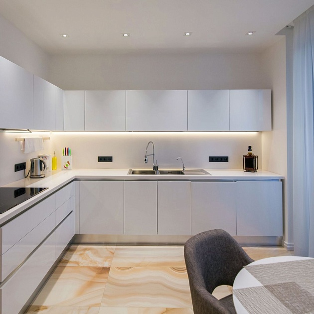 Профиль универсальный с рассеивателем серебро 1м. Apeyron 08-15 Фото № 11