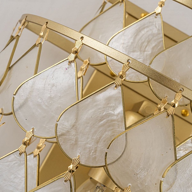 Настенный светильник Favourite Mollitia 4763-1W изображение 3 Настенный светильник Favourite Mollitia 4763-1W Фото № 3