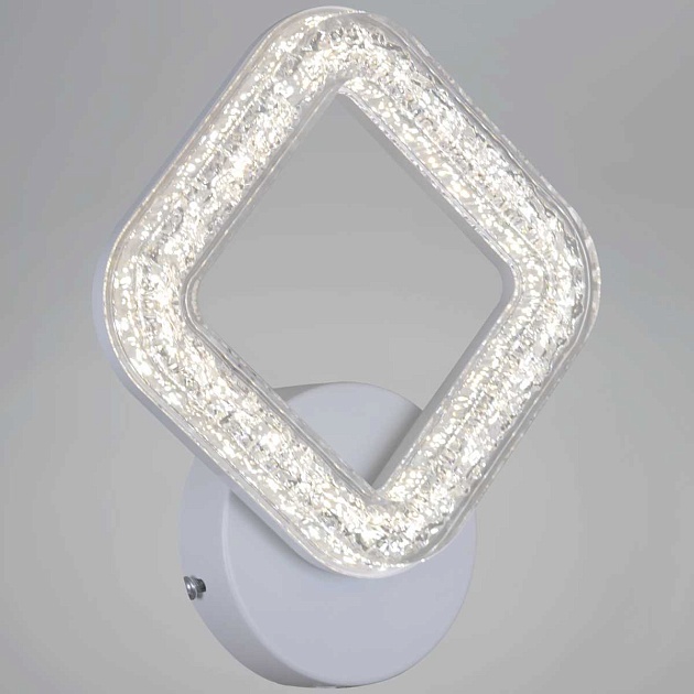 Бра Reluce 98290-0.2-01 WH Фото № 1