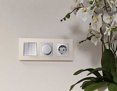 Лицевая панель выключателя AMBRELLA VOLT AP4050 1