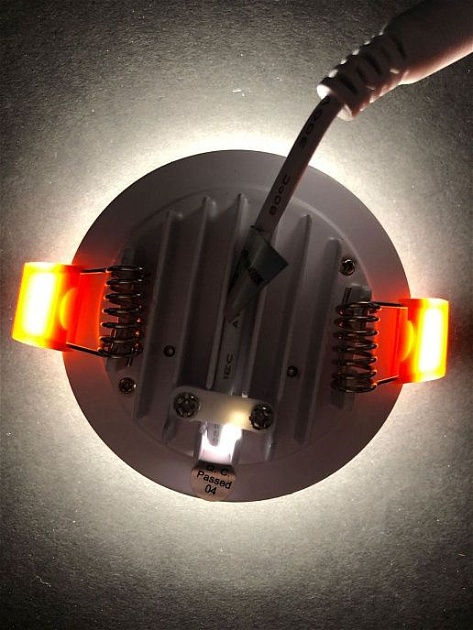 Встраиваемый светодиодный светильник Elvan VLS-109R-7W-WW-Wh фото 5
