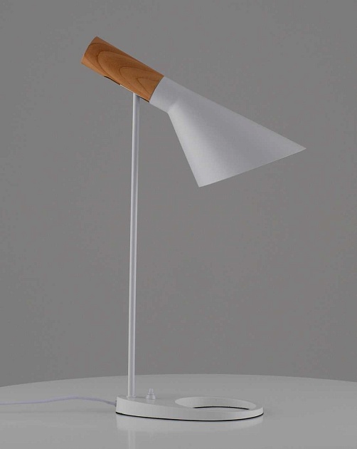 Лампа настольная Moderli Turin V11335-1T изображение 2 Лампа настольная Moderli Turin V11335-1T Фото № 2