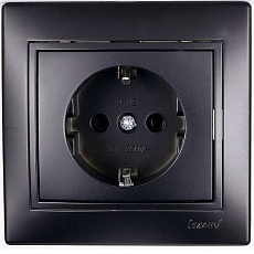 Розетка с зазем. Lezard Mira черная 701-4242-122