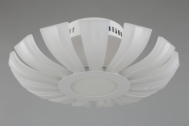 Потолочная светодиодная люстра Omnilux Silville OML-02607-68 Фото № 3