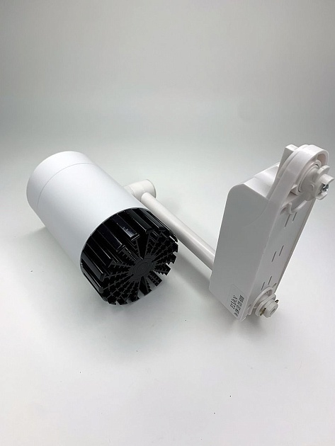 Трековый светодиодный светильник Elvan ST-04-20W-WH изображение 2 Трековый светодиодный светильник Elvan ST-04-20W-WH Фото № 2