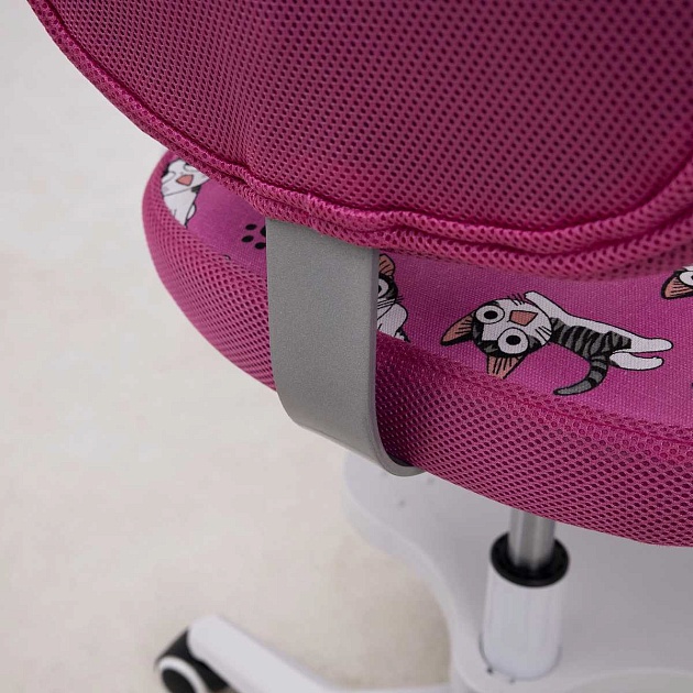 Детское кресло AksHome Catty фуксия с котятами, ткань 84764 изображение 6 Детское кресло AksHome Catty фуксия с котятами, ткань 84764 Фото № 6