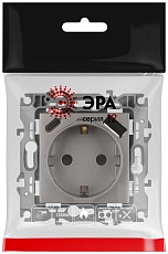 Розетка ЭРА Серия 12 12-4108-16 2P+E 16A-250В со шторками с USB type-A+C 5В-3А титан Б0067762 3