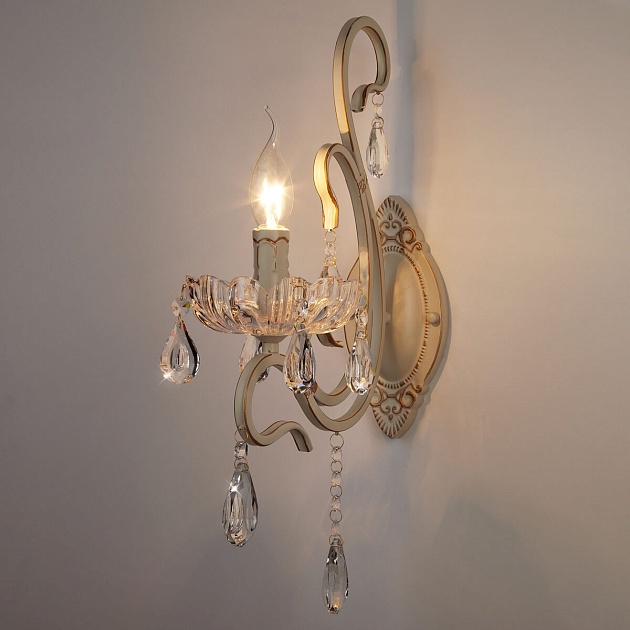 Бра Eurosvet 12205/1 белый Strotskis Фото № 4