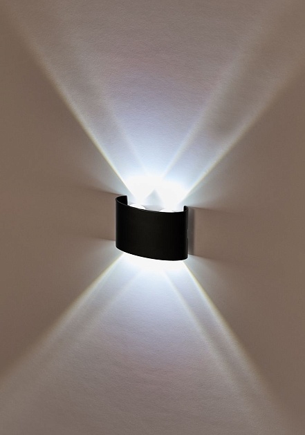 Настенный светодиодный светильник IMEX Cross IL.0014.0001-4 WH фото 3
