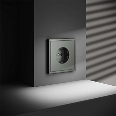 Розетка встраиваемая Voltum S70 с заземлением 16А, (титан) VLS040106 3