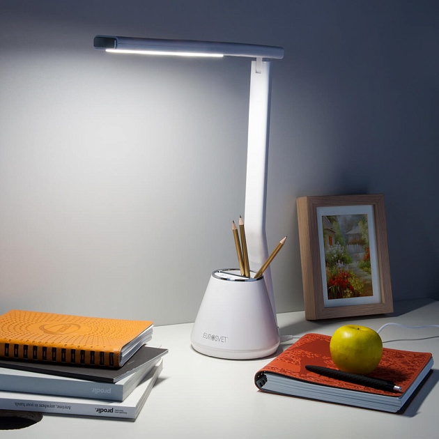 Настольная лампа Eurosvet Office 80421/1 белый фото 4