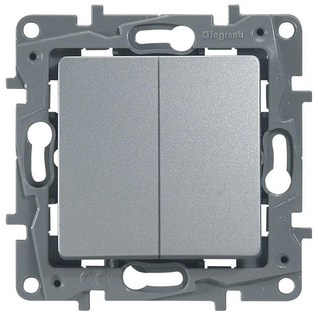 Переключатель двухклавишный Legrand Etika 10A 250V алюминий 672412 изображение 1 Переключатель двухклавишный Legrand Etika 10A 250V алюминий 672412 Фото № 1