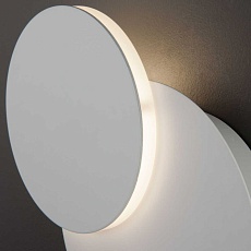 Настенный светодиодный светильник Elektrostandard 40135/1 белый a055772 2