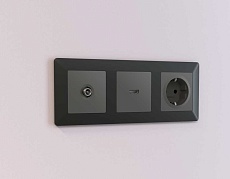 Лицевая панель ТВ-розетки AMBRELLA VOLT AP9130 1