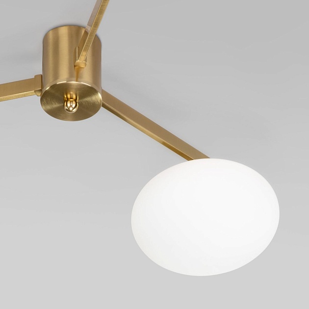 Потолочная люстра Eurosvet Opaline 70220/3 латунь Фото № 3