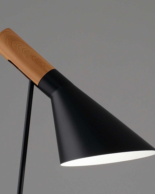 Лампа настольная Moderli Turin V11333-1T Фото № 2