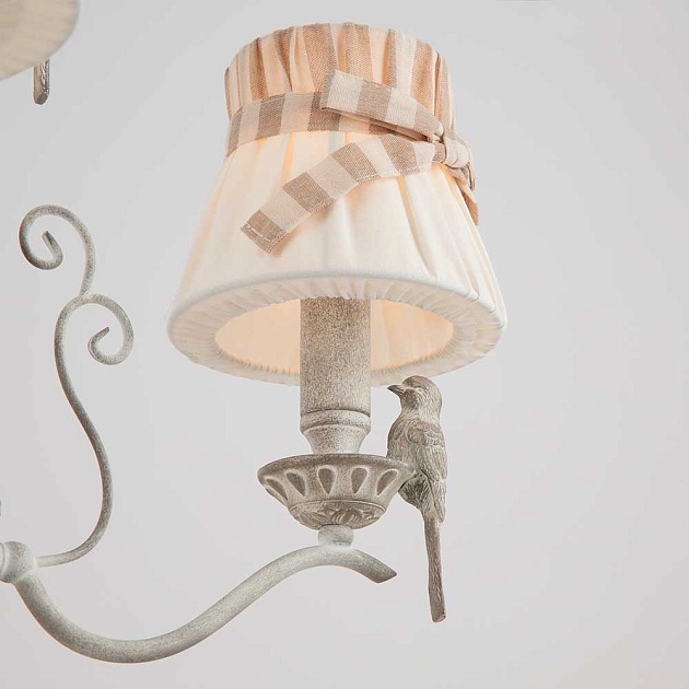 Подвесная люстра Maytoni Bird ARM013-03-W Фото № 3