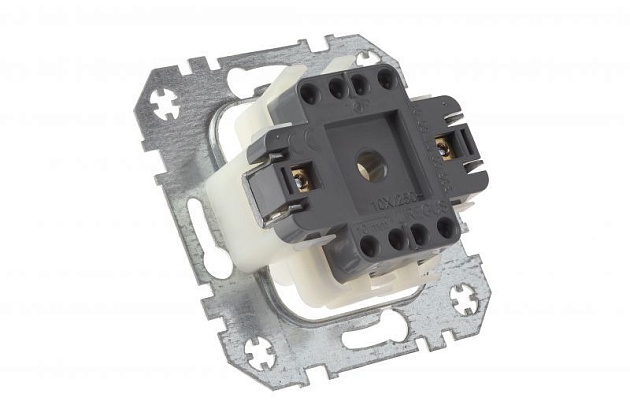 Выключатель одноклавишный Liregus Epsilon серебро 28-1859 Фото № 3