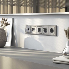 Накладка для розетки USB Werkel серебро W1179565 4690389195655 4
