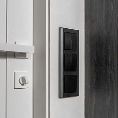 Рамка Werkel Stark на 3 поста черный W0031808 4690389161872 5