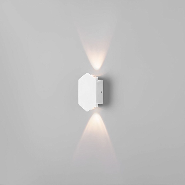 Уличный настенный светодиодный светильник Elektrostandard Mini Light 35152/D белый a060878 фото 2