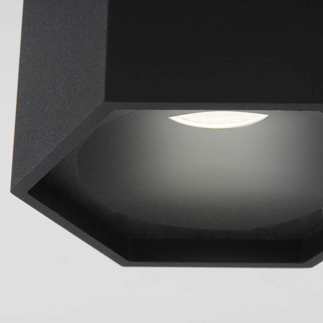 Накладной светильник Elektrostandard 25037/LED черный a055859 изображение 2 Накладной светильник Elektrostandard 25037/LED черный a055859 Фото № 2