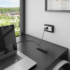 Розетка двойная влагозащищенная с заземлением с защитной крышкой и шторками Werkel белый W1172201 4690389178054 2