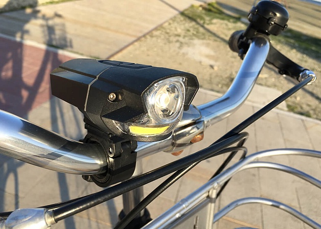Велосипедный светодиодный фонарь ЭРА аккумуляторный 650 лм VA-901 Б0033767 фото 4