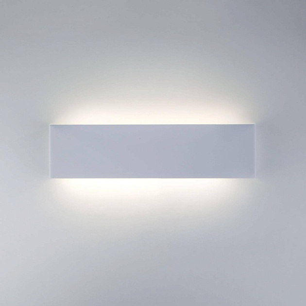 Настенный светодиодный светильник Eurosvet 40131/1 Led белый фото 